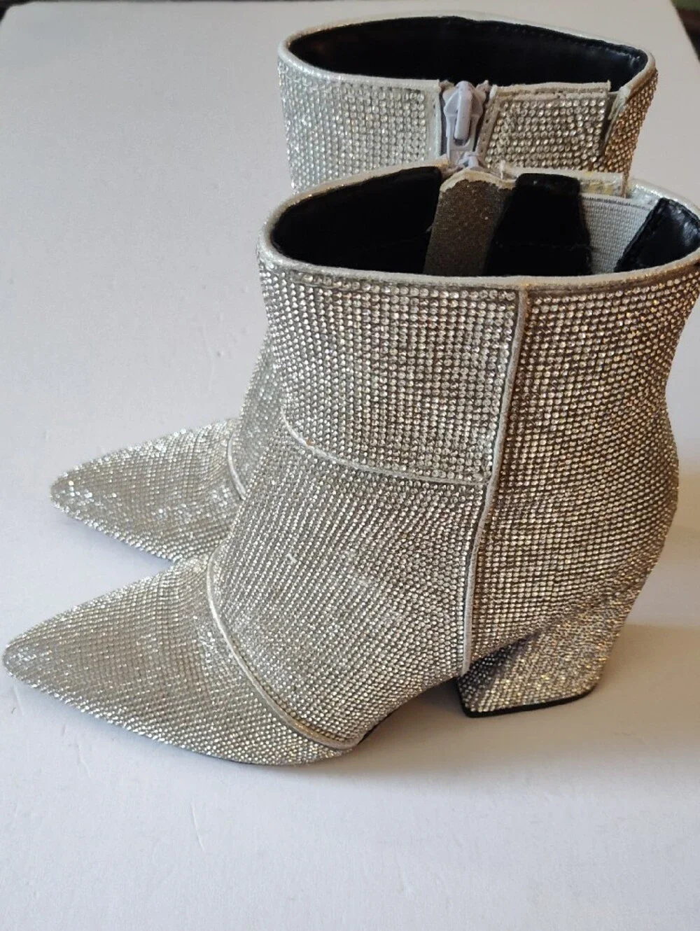 A NEW DAY Silver Rhinestone Pointed Toe Ankle Boots Size 6